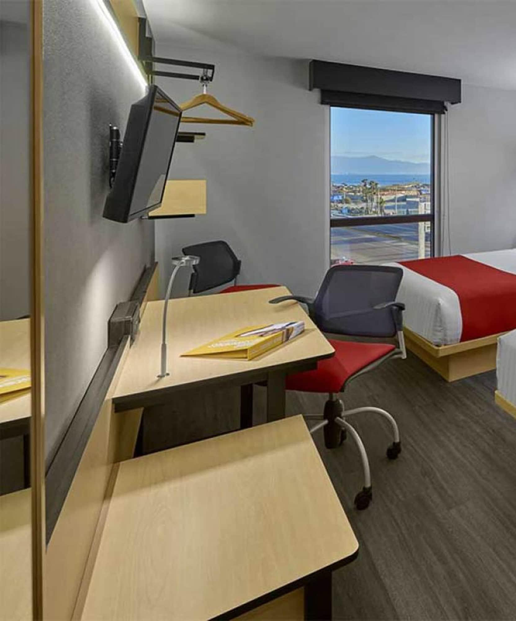 City Express By Marriott Ensenada Exterior photo