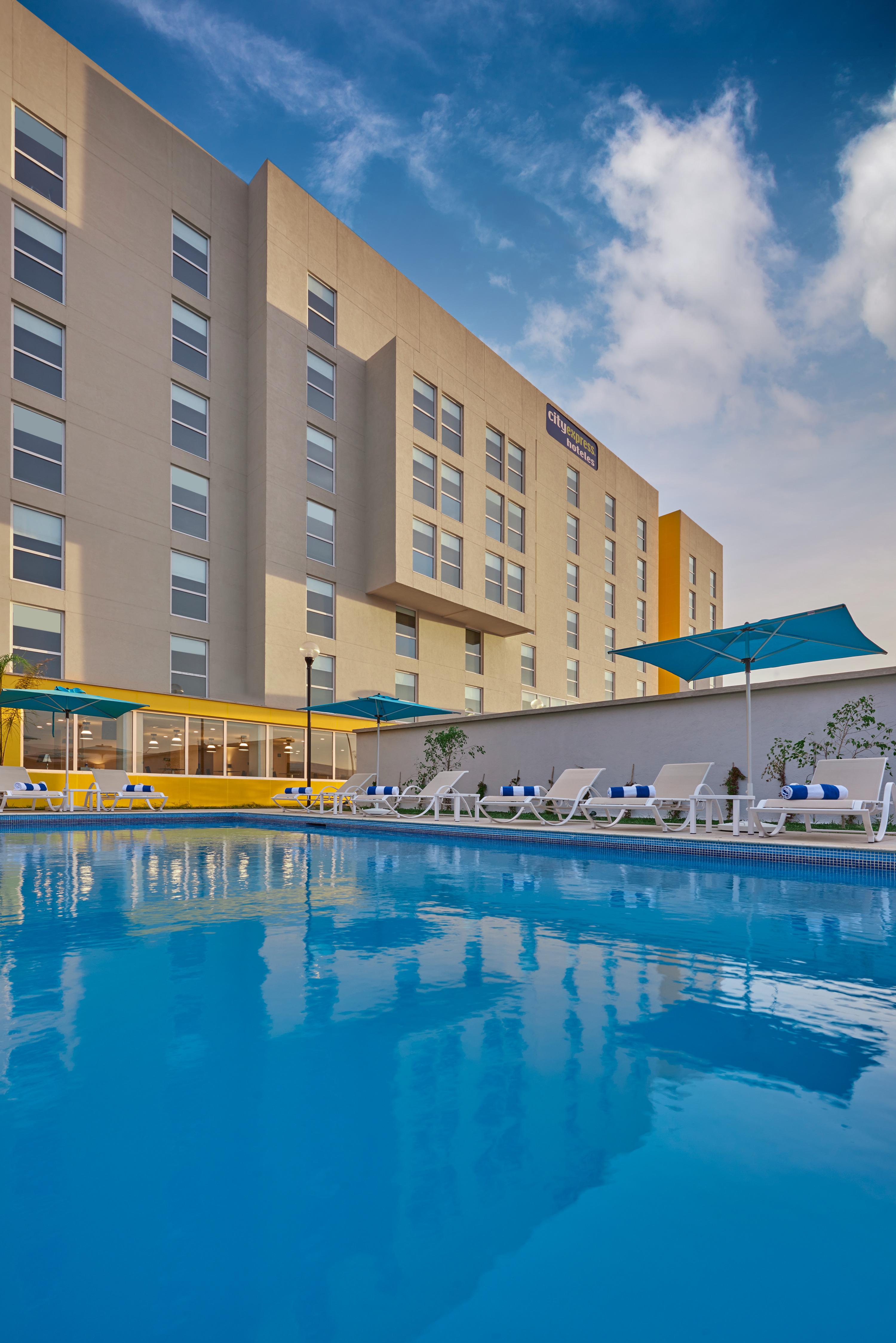 City Express By Marriott Ensenada Exterior photo