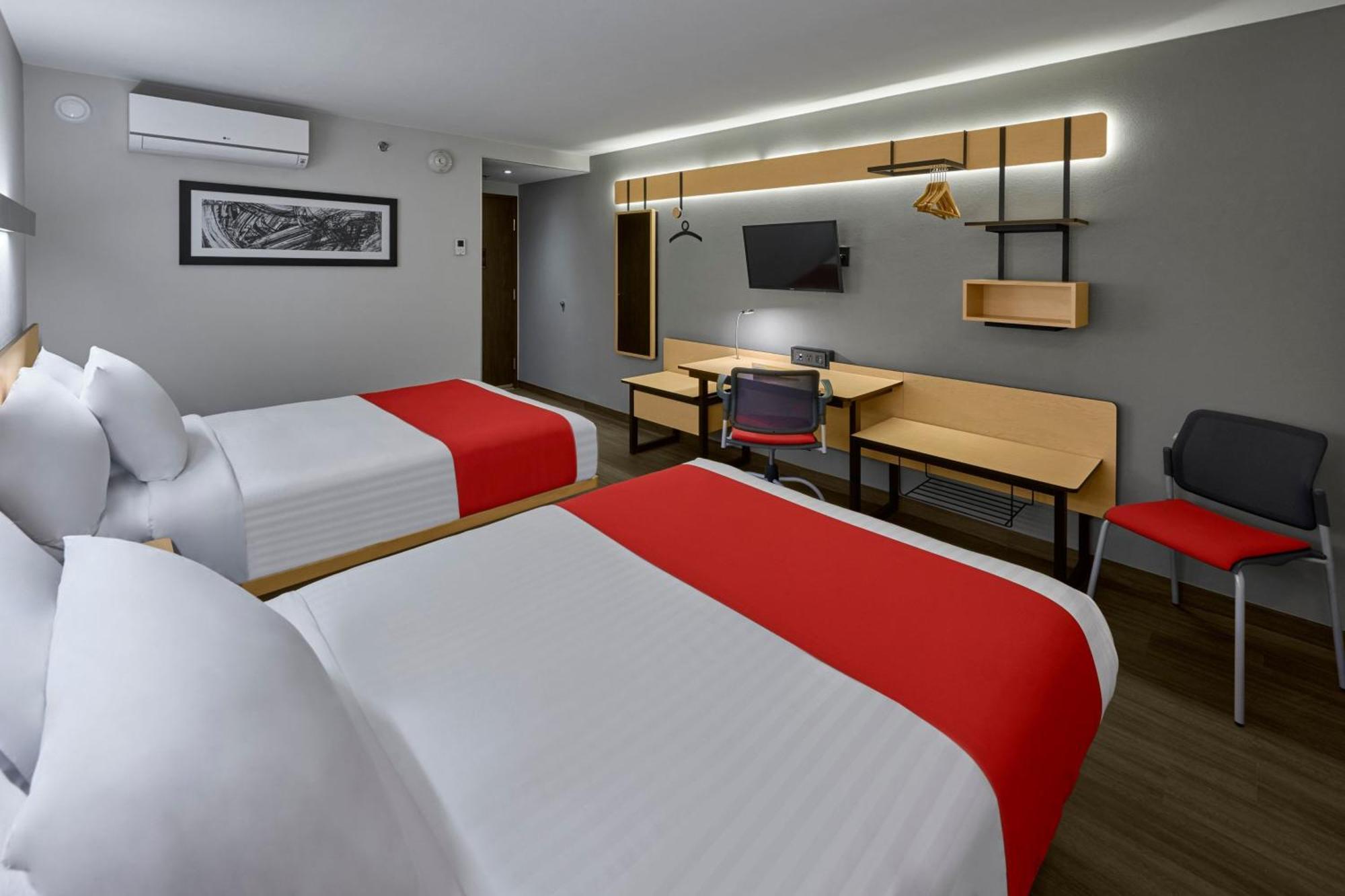 City Express By Marriott Ensenada Exterior photo